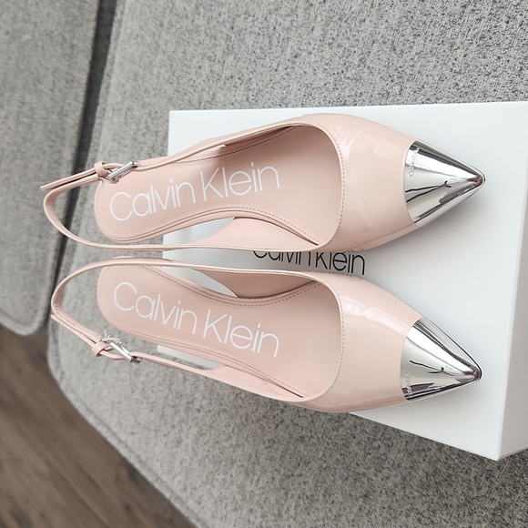 COPY - Calvin Klein reina pump - Picture 4 of 5